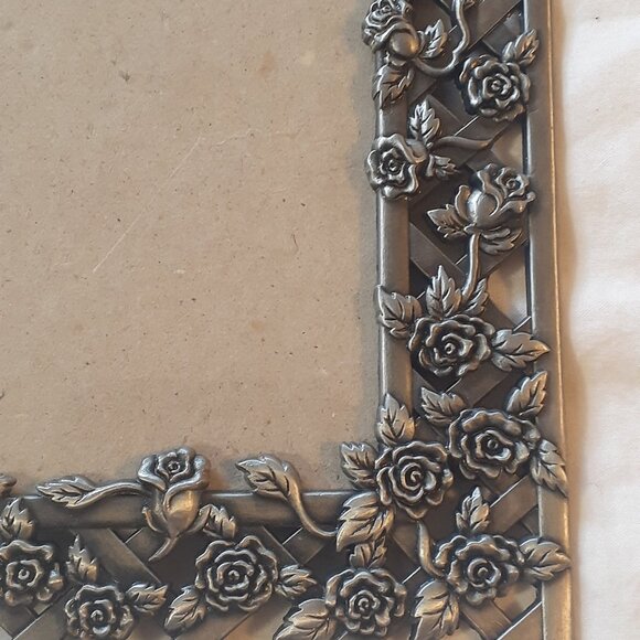 Rose Trellis Pewter Picture Frame - Picture 5 of 6
